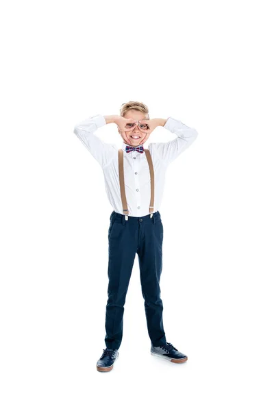 Fröhlicher Junge mit Brille — Stockfoto