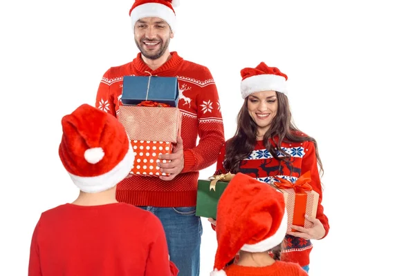 Presenteert en kinderen op kerst — Gratis stockfoto