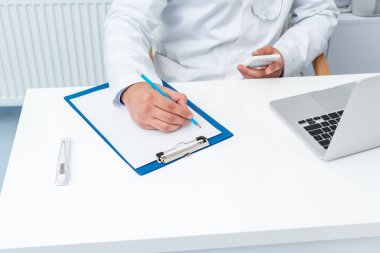 Smartphone ve içinde clipboard yazma doktor