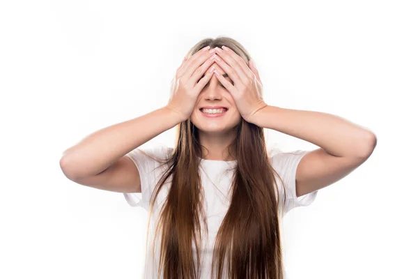 Girl covering eyes with hands — Stock Photo, Image