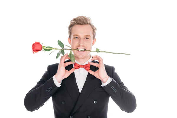 Hombre de traje con flor de rosa — Foto de Stock