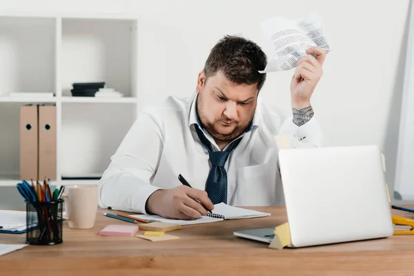 Overweight Businessman Working Documents Laptop Office — Stock Photo, Image