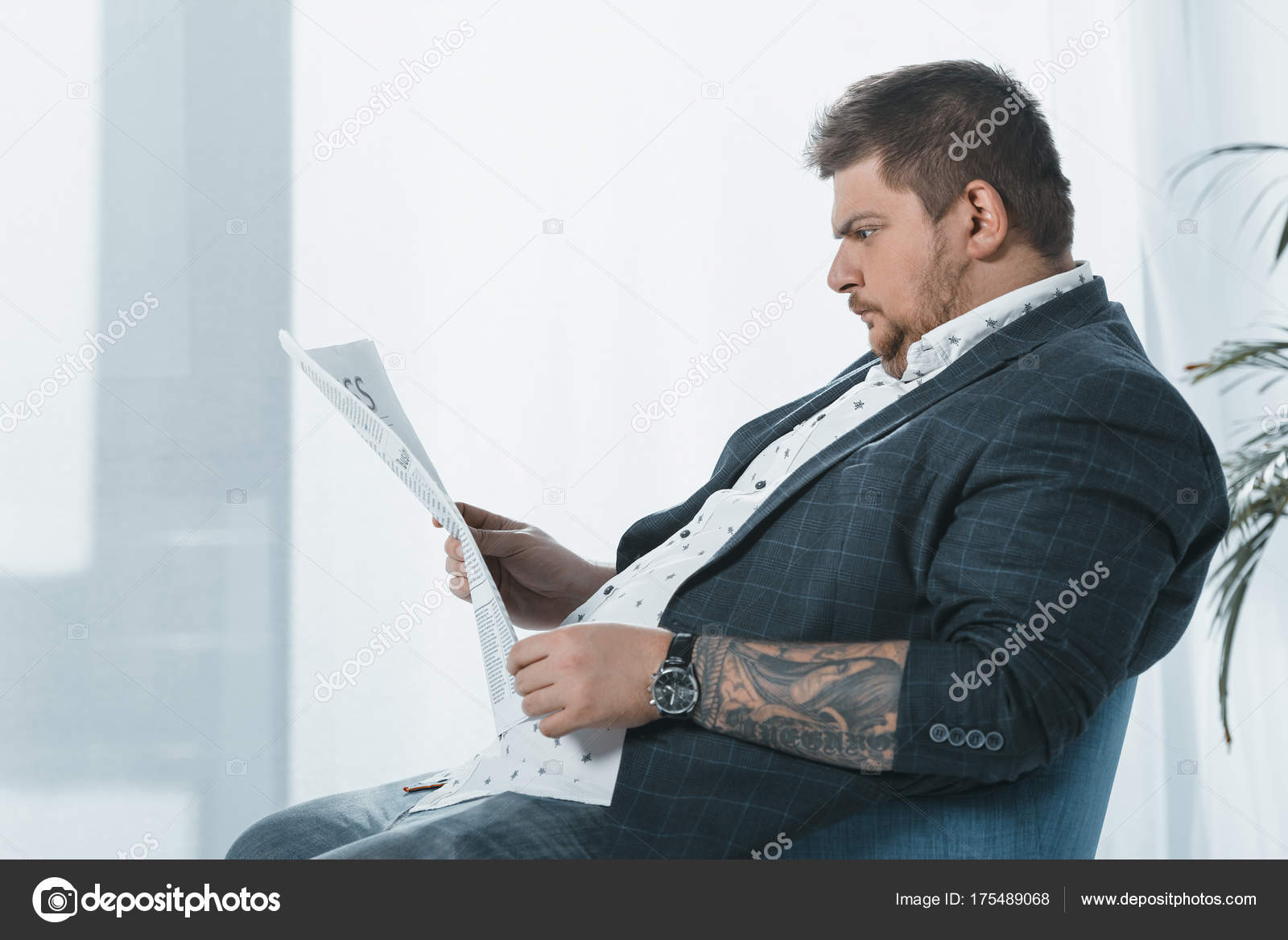 Overweight Businessman Suit Reading Business Newspaper Office Stock Photo  by ©IgorVetushko 175489068