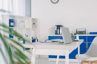yer laptop klinik tablo ile çalışma