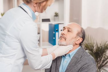 Doktor hastaların boğaz Kliniği kontrol Medikal Ürünler