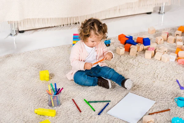 Overhead View Adorable Kid Holding Colored Pencil — Stock Photo, Image