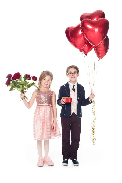 Crianças Pequenas Elegantes Bonitos Com Balões Forma Coração Caixa Presente — Fotografia de Stock