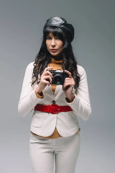 Attractive Brunette Woman White Suit Standing Film Camera Isolated Gray — Stock Photo, Image