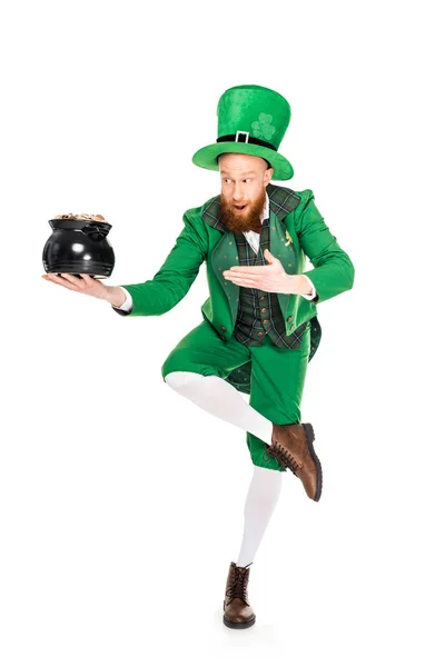 Leprechaun Jelentő Fazék Arany Elszigetelt Fehér — Stock Fotó