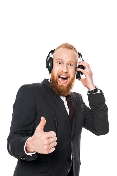 Alegre Joven Empresario Escuchando Música Auriculares Mostrando Pulgar Hacia Arriba — Foto de Stock