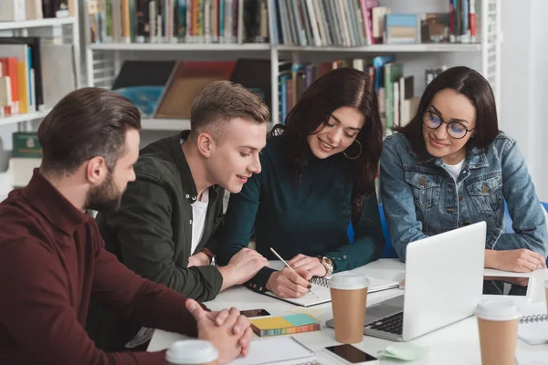 Studenti — Foto Stock