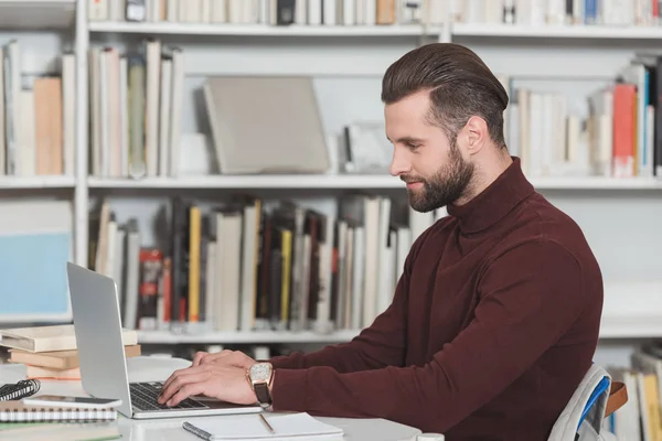 Side View Handsome Student Using Laptop Library — Stock Photo, Image