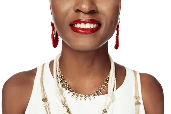 Mladá Africká Americká Žena Tradiční Příslušenství Izolované Bílém — Stock fotografie