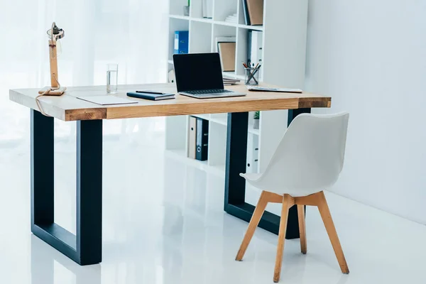 Interior Escritório Branco Moderno Com Decoração Elegante — Fotografia de Stock