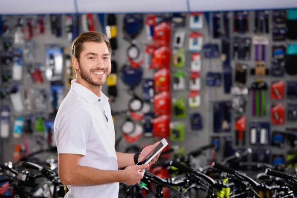 Bicycle shop — Stock Photo, Image