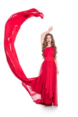 göz alıcı çekici kız moda elbise beyaz izole kırmızı örtü ile poz