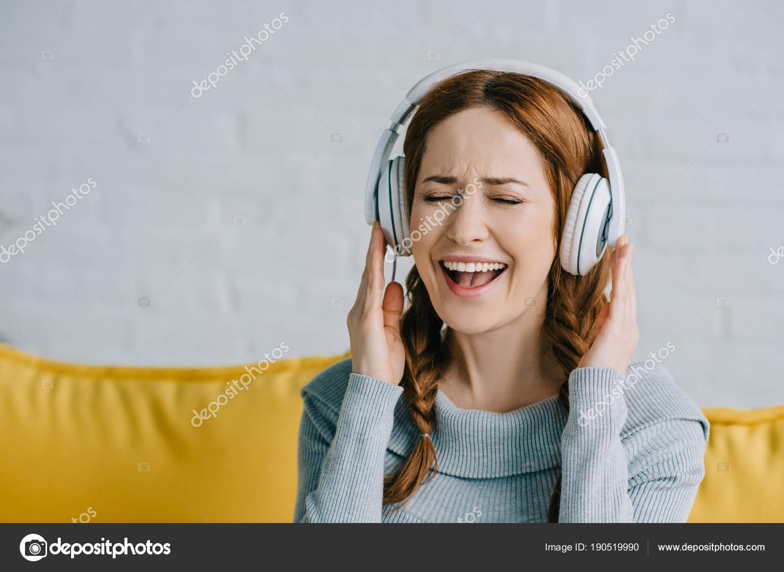 listening to music stock