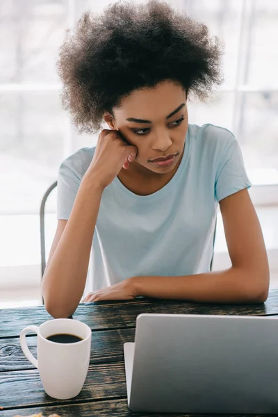 Upset African American Woman Sitting Laptop Home — Stock Photo, Image