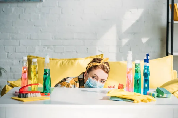Beautiful Woman Looking Out Table Cleaning Supplies Home — Stock Photo, Image
