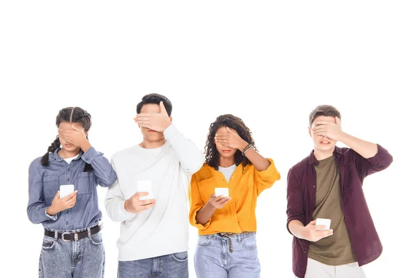 Vue Obscurcie Amis Adolescents Avec Des Smartphones Isolés Sur Blanc — Photo