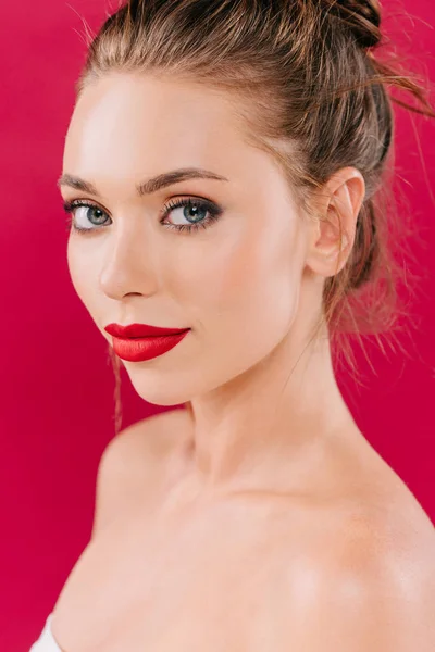 Kırmızı Dudaklı Çıplak Güzel Bir Kadın — Stok fotoğraf
