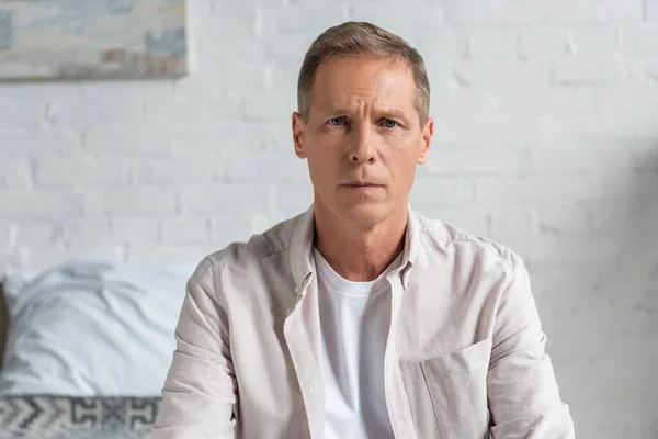 Disappointed Man Looking Camera Bedroom — Stock Photo, Image