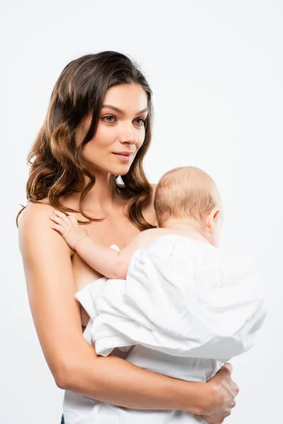 Retrato Positivo Mãe Nua Abraçando Bebê Menino Isolado Branco — Fotografia de Stock