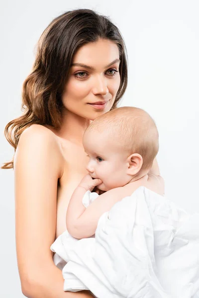 Retrato Feliz Mãe Nua Abraçando Bebê Menino Isolado Branco — Fotografia de Stock