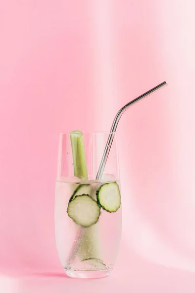 Fresh Lemonade Ice Celery Straw Cucumber Slices Sunlight Pink Background — Stock Photo, Image