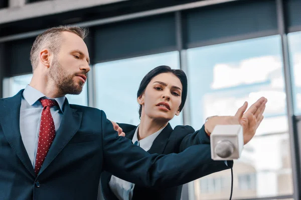 Handsome Businessman Showing Gesture Attractive Journalist Microphone — Stock Photo, Image