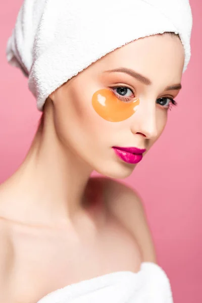 Beautiful Woman Eye Patch White Towel Isolated Pink — 스톡 사진