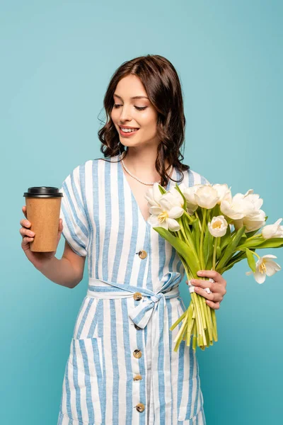 Happy Young Woman Holding Coffee Bouquet White Tulips Isolated Blue — 스톡 사진