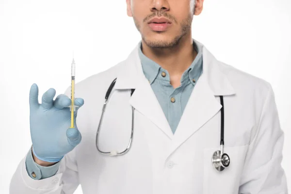 Doktorun Elinde Aşı Olan Şırıngayla Beyaza Saplanmış Görüntüsü — Stok fotoğraf