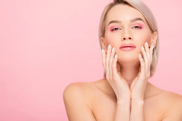 Gyönyörű Érzékeny Meztelen Lány Tökéletes Bőr Elszigetelt Rózsaszín — Stock Fotó
