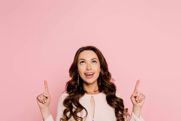 Cheerful Girl Pointing Fingers Looking Isolated Pink — Stock Photo, Image