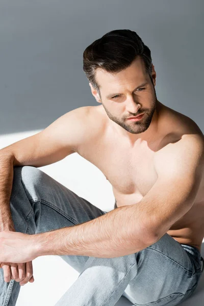 Sunlight Muscular Shirtless Man Denim Jeans Grey — Stock Photo, Image