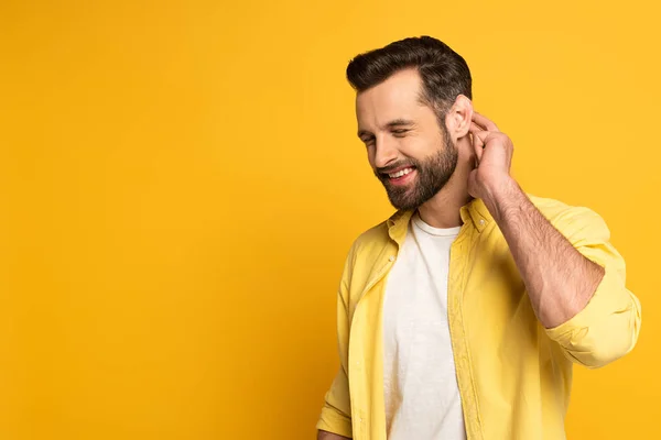 Smiling Man Closed Eyes Showing Gesture Deaf Dumb Language Yellow — Stock Photo, Image