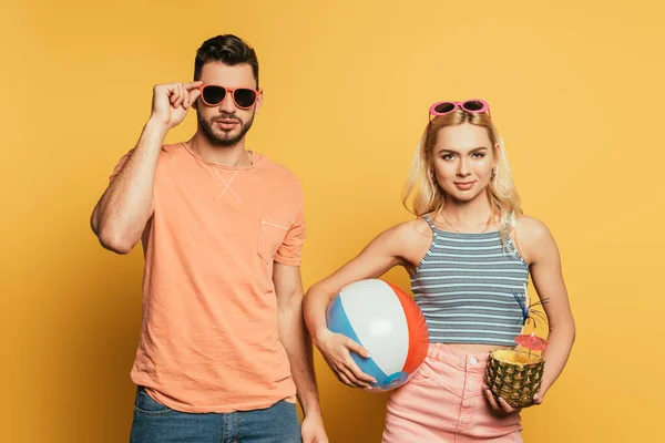 Pretty Blonde Girl Holding Inflatable Ball Pineapple Cocktail Handsome Man — Stock Photo, Image