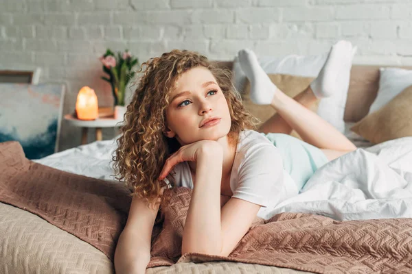 Pensive Girl Homewear Lying Bed Bedroom Himalayan Salt Lamp — Stock Photo, Image