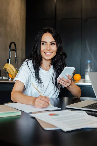 Smiling Girl Working Laptop Smartphone Business Documents Kitchen Self Isolation — Stock Photo, Image