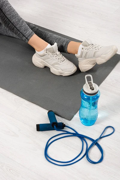 Cropped View Sportive Girl Sitting Fitness Mat Sports Bottle Water — Stock Photo, Image