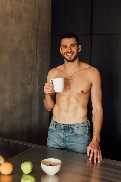 Happy Bearded Man Holding Cup Fruits Table Kitchen — Stock Photo, Image