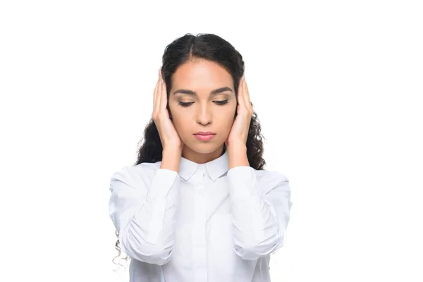 Geschäftsfrau schließt mit Händen die Ohren — Stockfoto