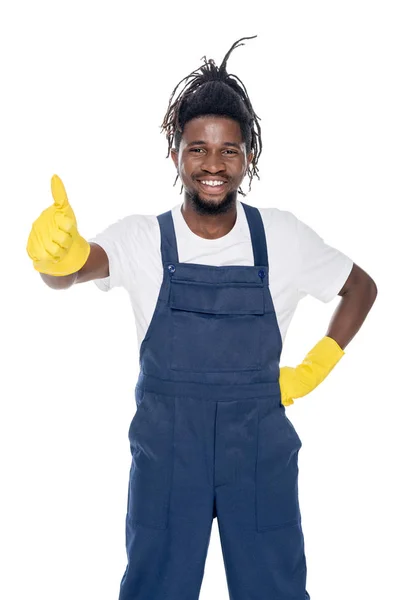 Limpiador afroamericano con pulgar hacia arriba - foto de stock