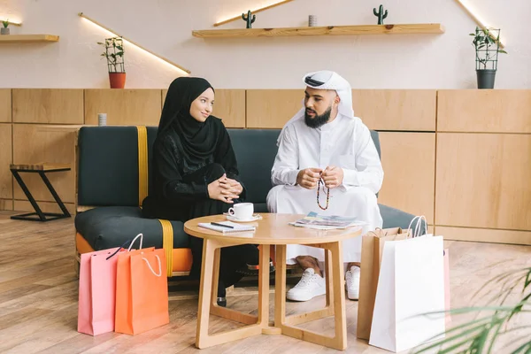 Muslim couple in cafe — Stock Photo