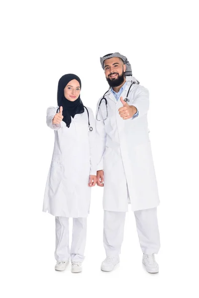 Male and female muslim doctors — Stock Photo