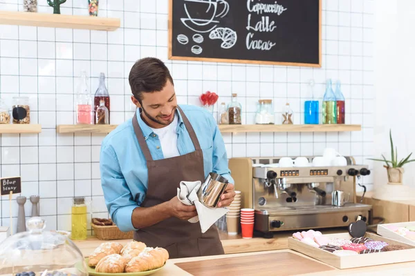 Barista cleaning utensil — Stock Photo