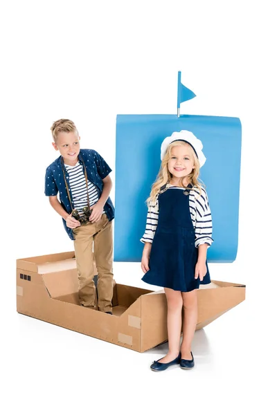 Kids with toy ship — Stock Photo