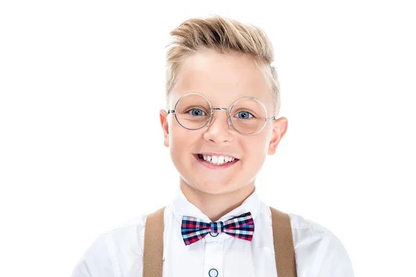 Niño con estilo en gafas graduadas - foto de stock