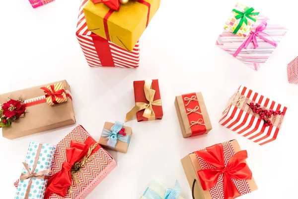 Wrapped christmas gifts — Stock Photo